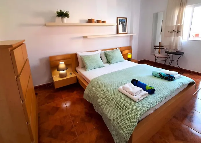 Puerto Santiago Plaza Apartament Puerto de Santiago (Tenerife)