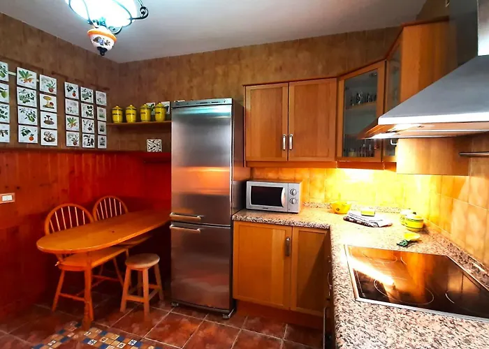 Puerto Santiago Plaza Apartament Puerto de Santiago (Tenerife)