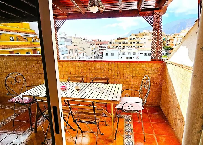 Puerto Santiago Plaza